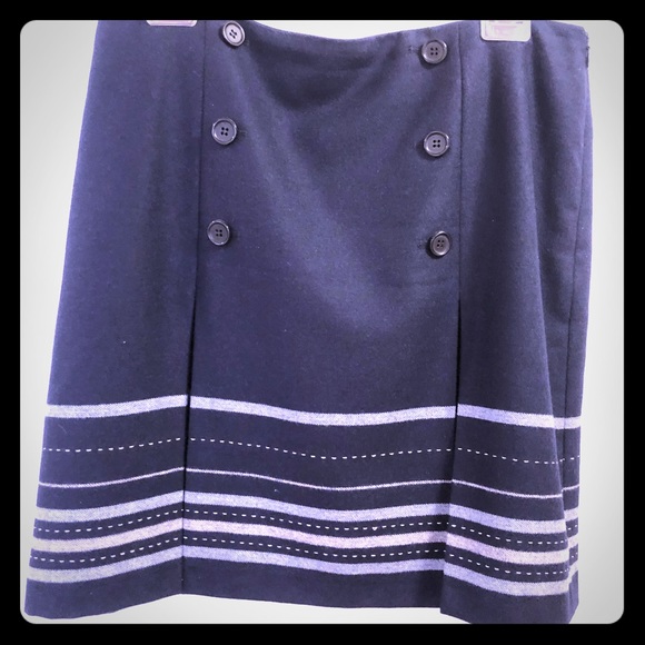 Skirt - Picture 1 of 4